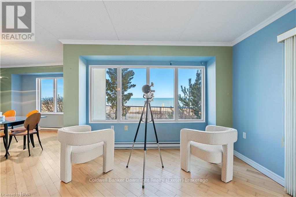 101 - 9 Pine Street, Lambton Shores, Ontario  N0M 1T0 - Photo 33 - X11898527