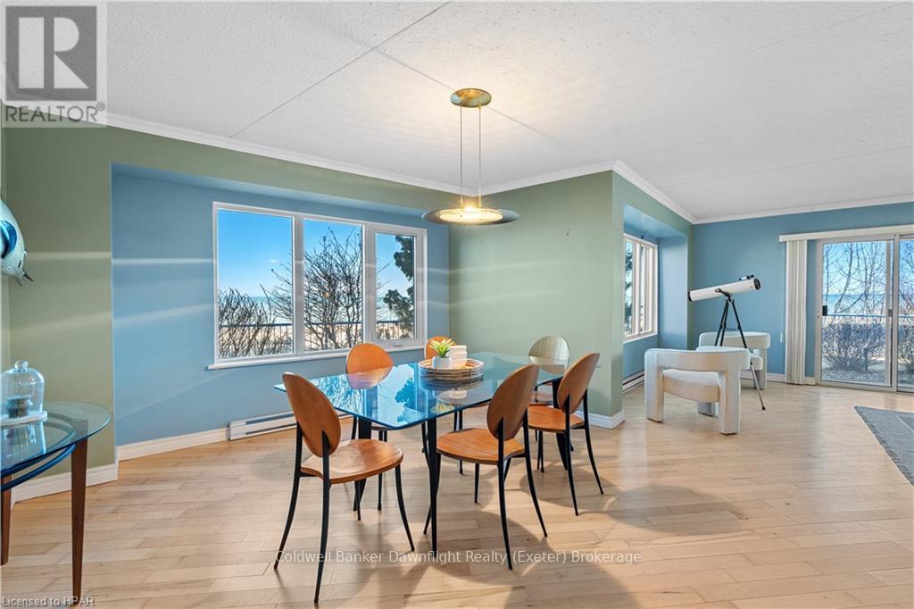 101 - 9 Pine Street, Lambton Shores, Ontario  N0M 1T0 - Photo 40 - X11898527