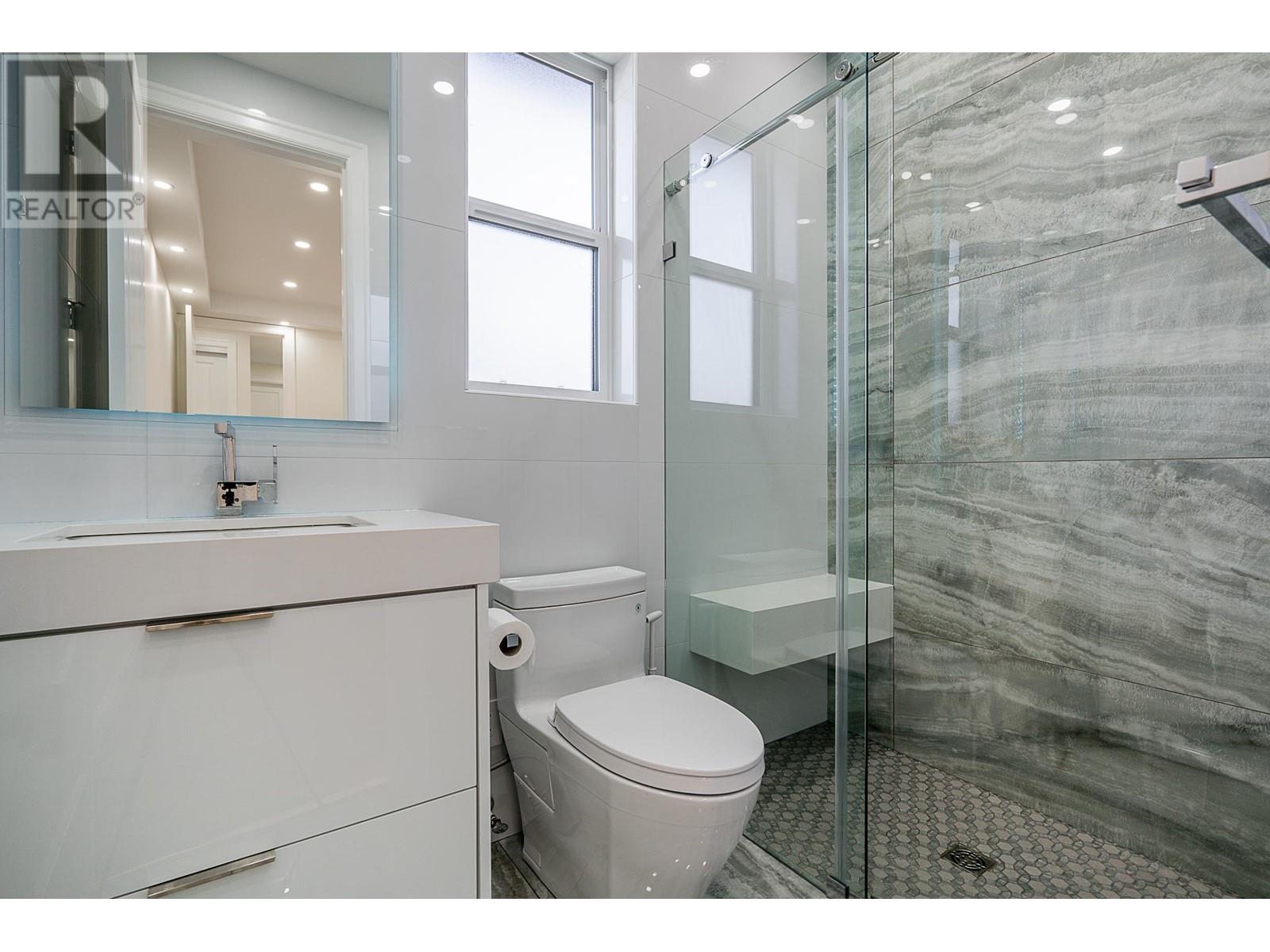 550 Richmond Street, New Westminster, British Columbia  V3L 4C7 - Photo 33 - R2951119