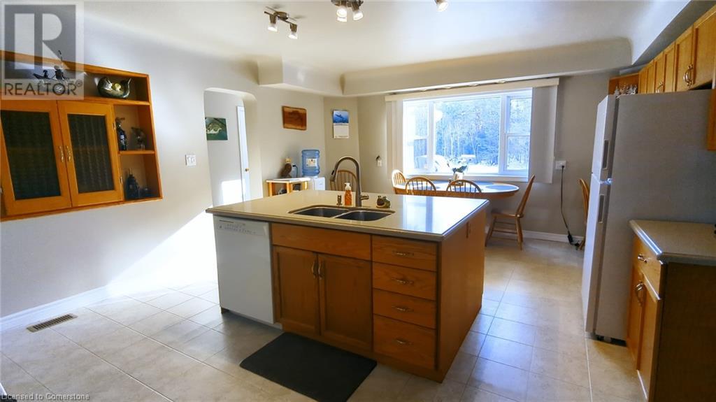 43 Gyles Point Road Road, Parry Sound, Ontario  P0H 2R0 - Photo 32 - 40684590