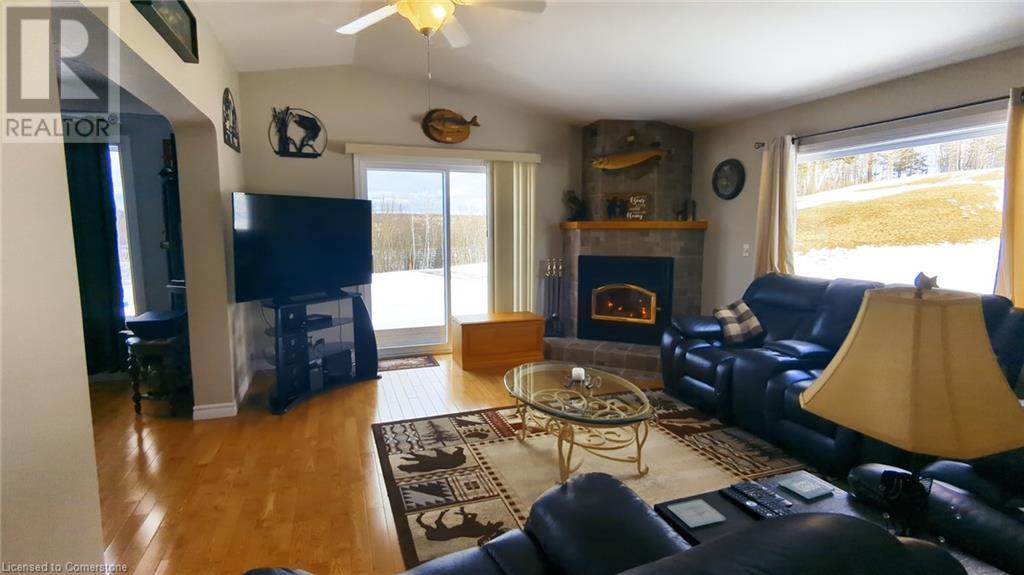 43 Gyles Point Road Road, Parry Sound, Ontario  P0H 2R0 - Photo 21 - 40684590