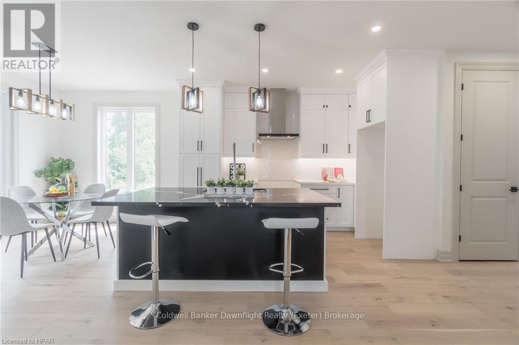 104 Greene Street, South Huron, Ontario  N0M 1S2 - Photo 11 - X11898539