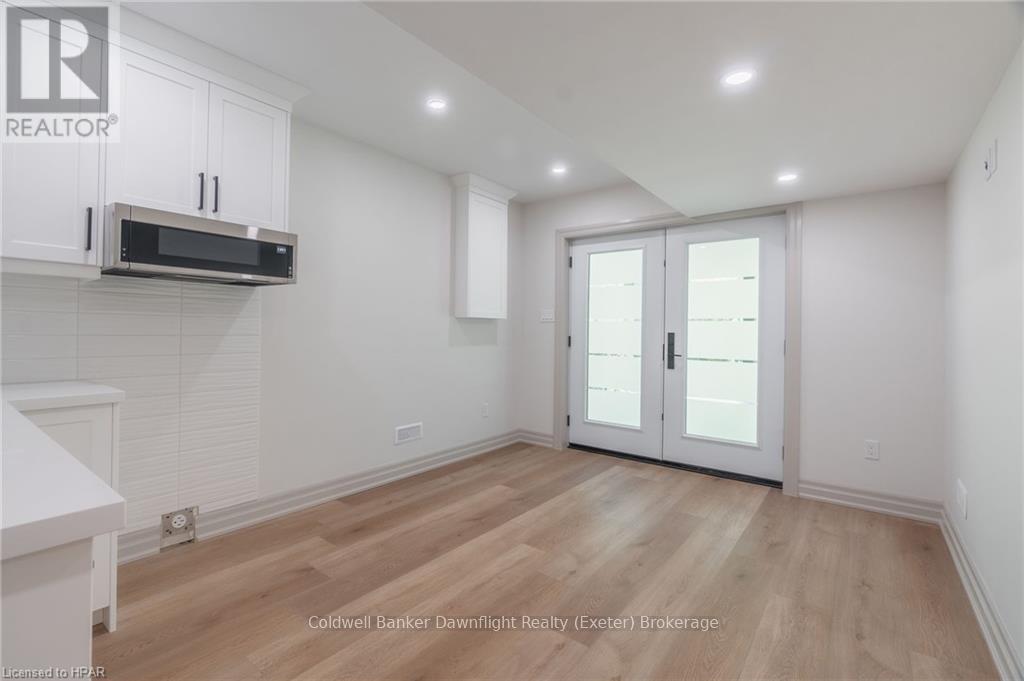 104 Greene Street, South Huron, Ontario  N0M 1S2 - Photo 36 - X11898539