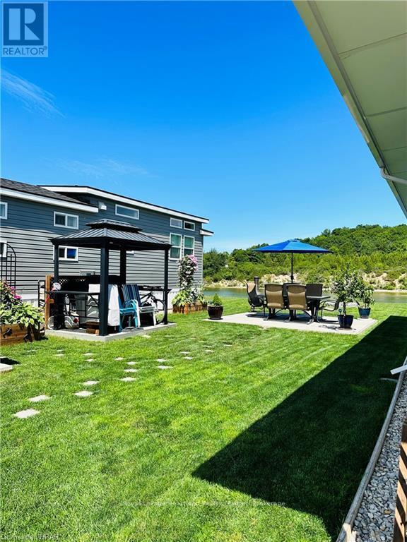 H-12 - 100 North Harbour Road W, Goderich (Goderich (Town)), Ontario  N7A 2W6 - Photo 21 - X11898548