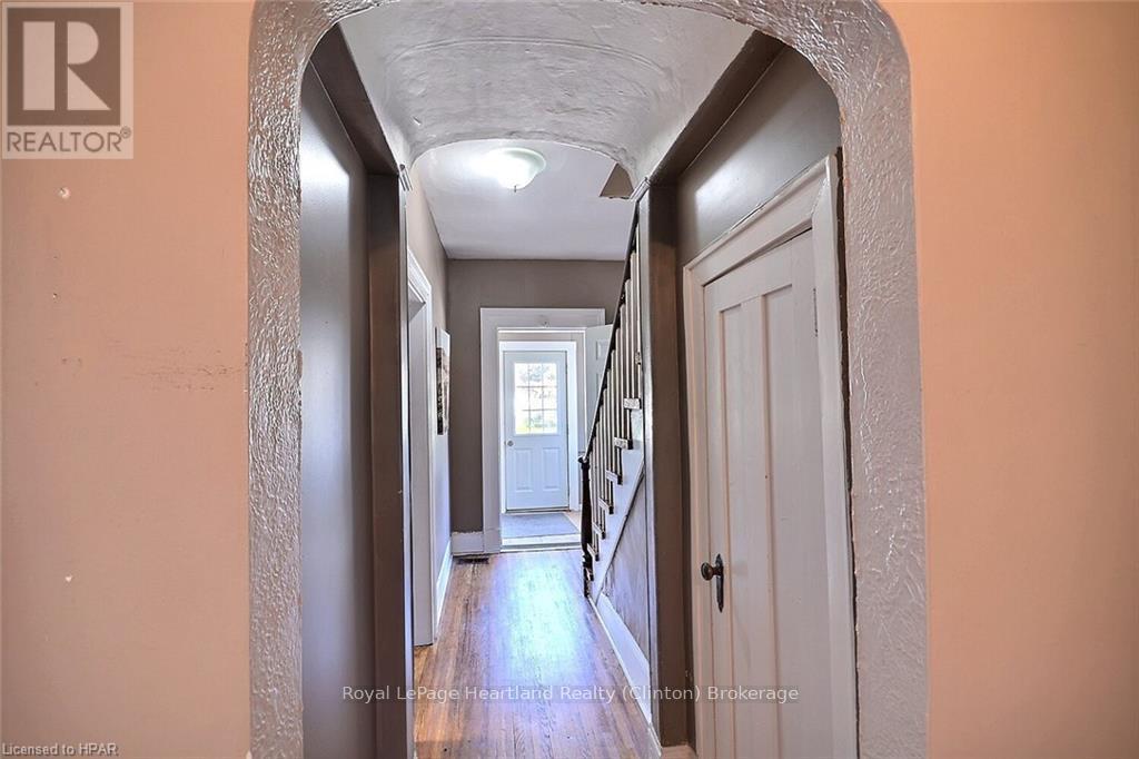 122 Huron Street, Central Huron, Ontario  N0M 1L0 - Photo 16 - X11898552