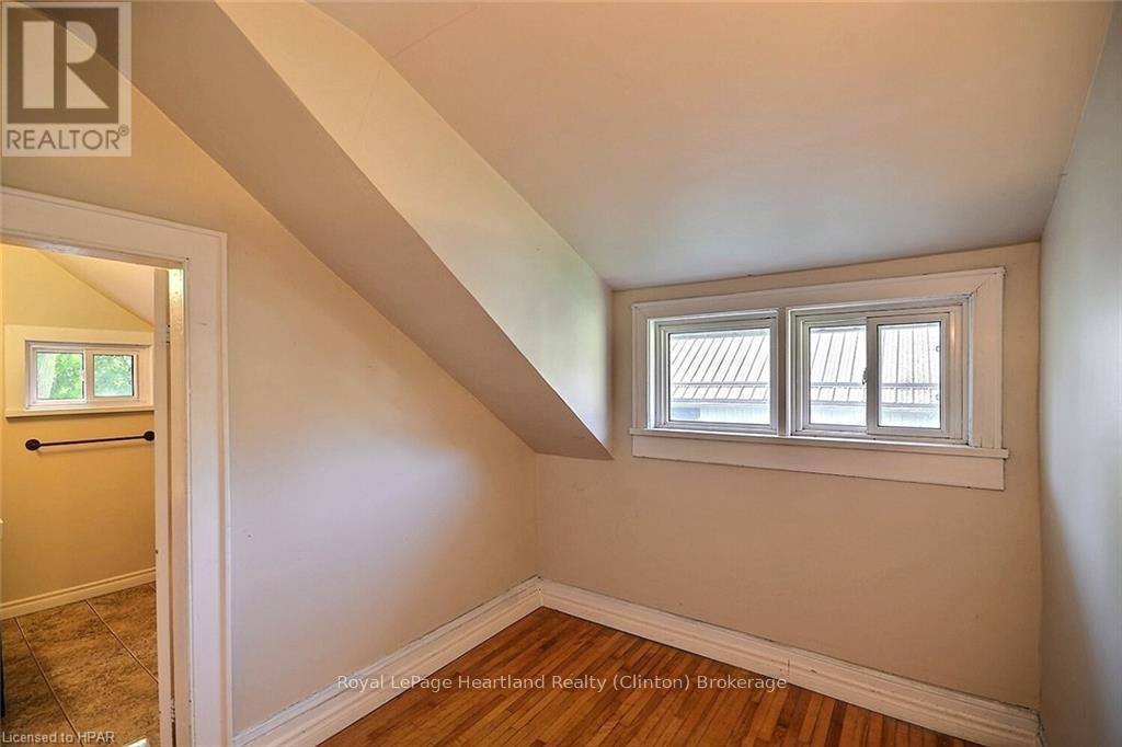 122 Huron Street, Central Huron, Ontario  N0M 1L0 - Photo 18 - X11898552