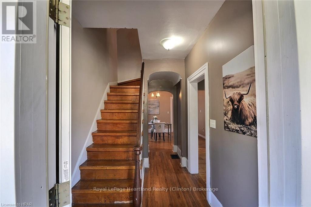 122 Huron Street, Central Huron, Ontario  N0M 1L0 - Photo 8 - X11898552