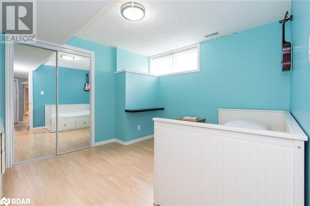 220 Moonstone Road E, Moonstone, Ontario  L0K 1N0 - Photo 13 - 40685495