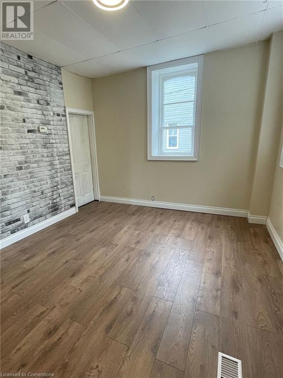 88 Queens Street W Unit# 1, Cambridge, Ontario  N3C 1G3 - Photo 16 - 40686141