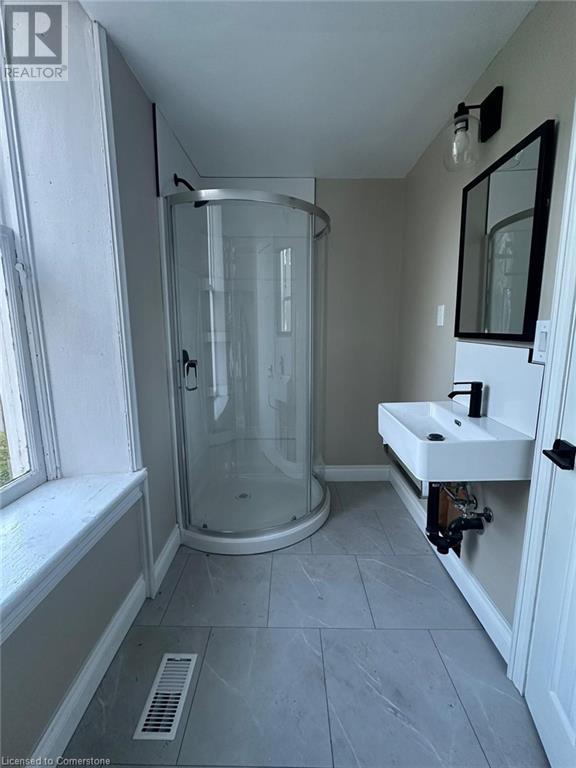 88 Queens Street W Unit# 1, Cambridge, Ontario  N3C 1G3 - Photo 17 - 40686141