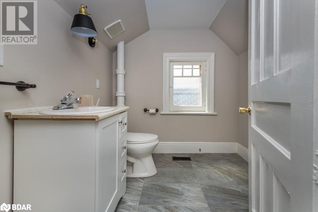 17 Ross Street, Barrie, Ontario  L4N 1R8 - Photo 8 - 40686172