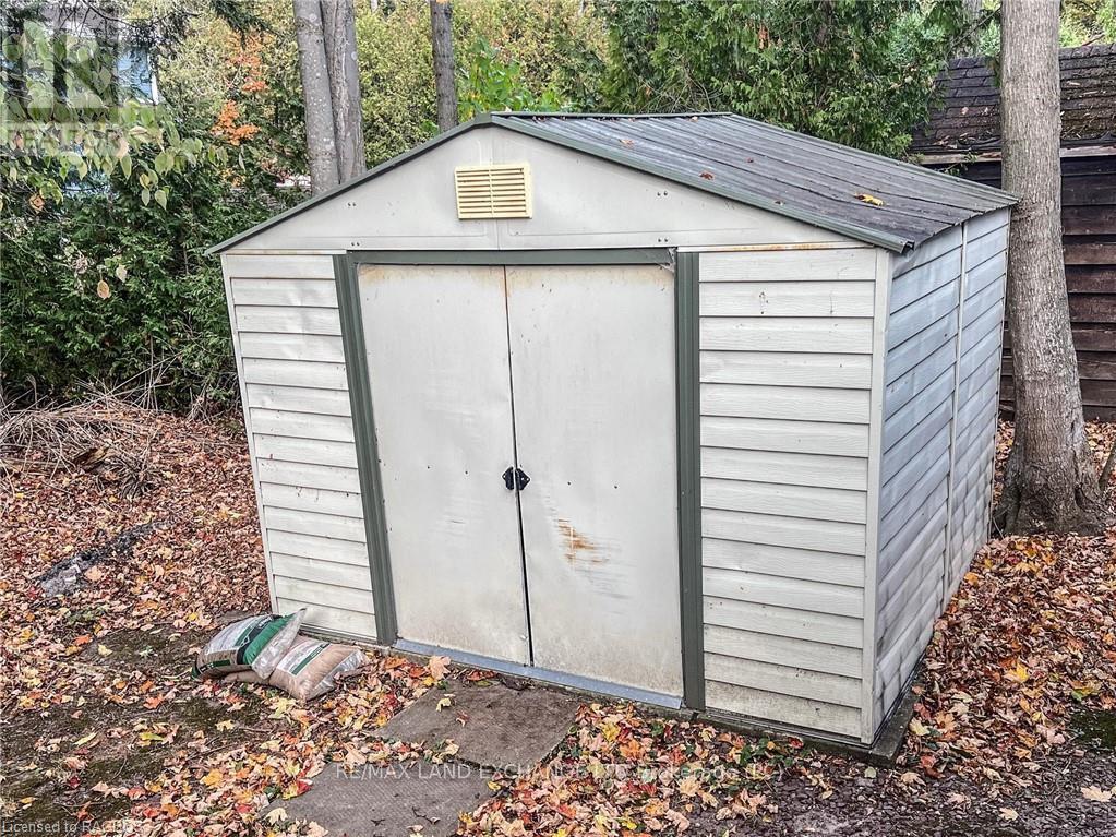 112 Huron Road, Huron-Kinloss, Ontario  N0G 2R0 - Photo 19 - X11898805