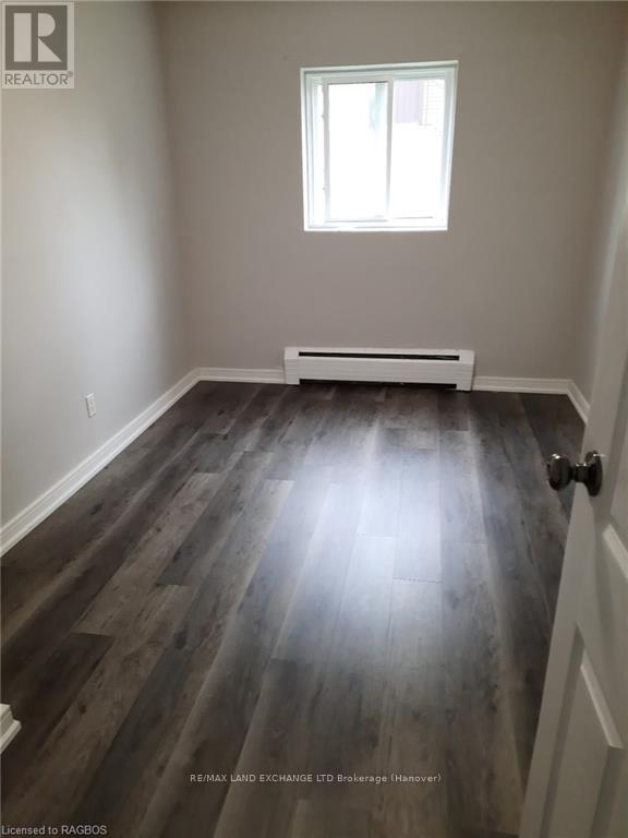 11 - 591 12th Street, Hanover, Ontario  N4N 1W5 - Photo 2 - X11898816