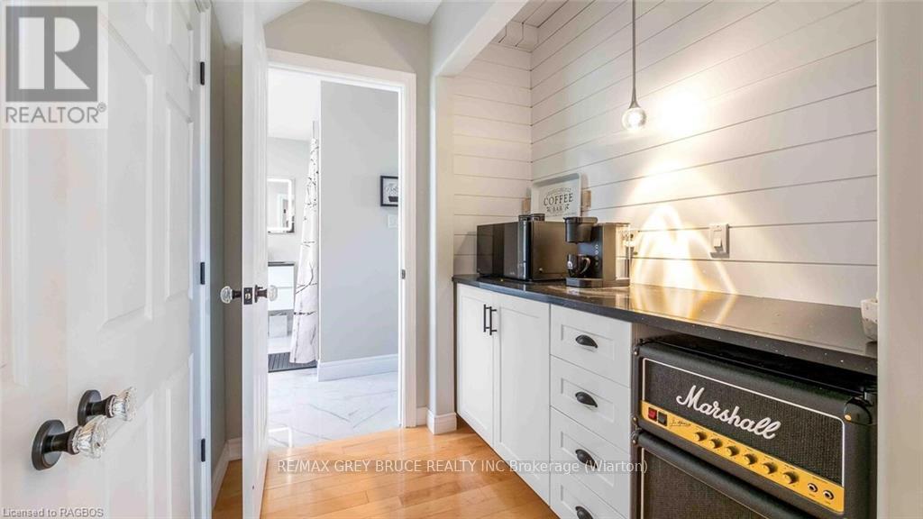 151 Grandore Street W, Georgian Bluffs, Ontario  N0H 2T0 - Photo 31 - X11898820