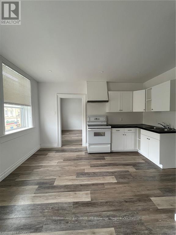 348 Durham Street E, Brockton, Ontario  N0G 2V0 - Photo 3 - X11898834