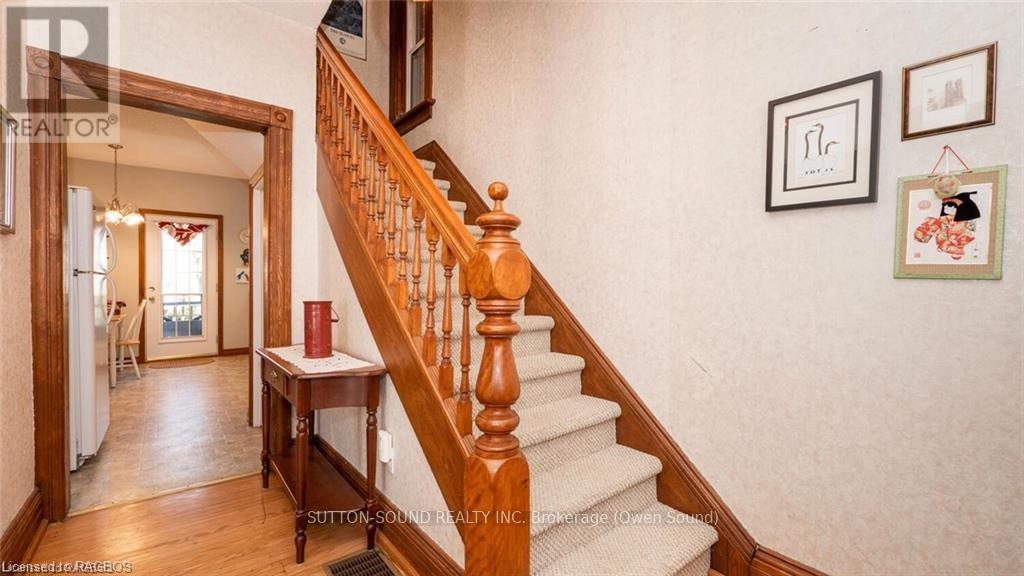 967 4th Avenue W, Owen Sound, Ontario  N4K 4V7 - Photo 16 - X11898836