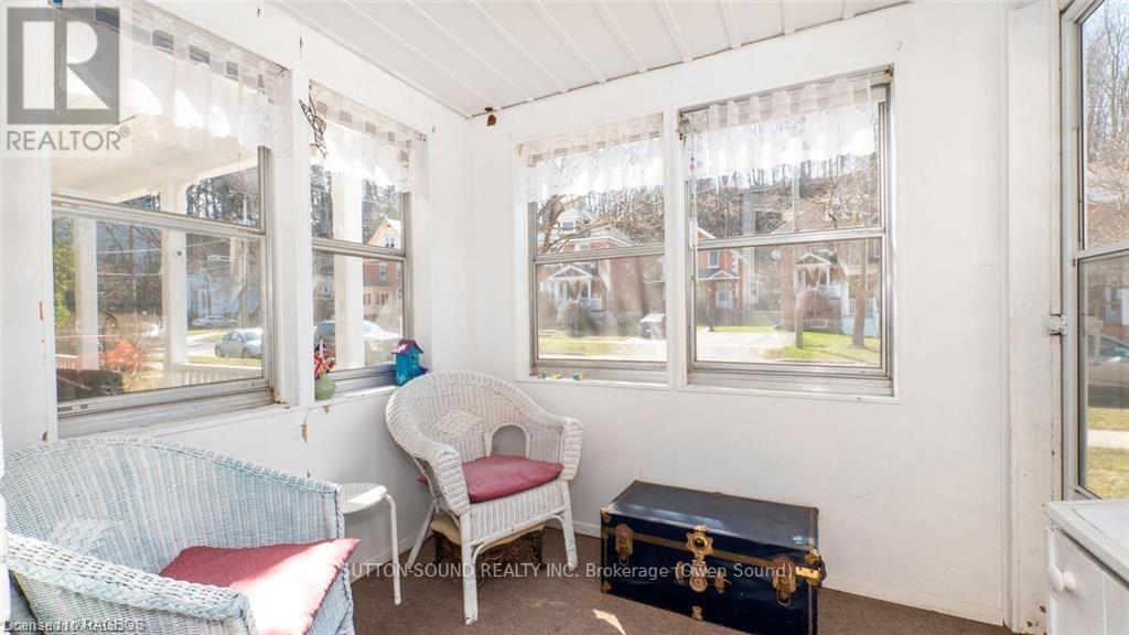 967 4th Avenue W, Owen Sound, Ontario  N4K 4V7 - Photo 4 - X11898836