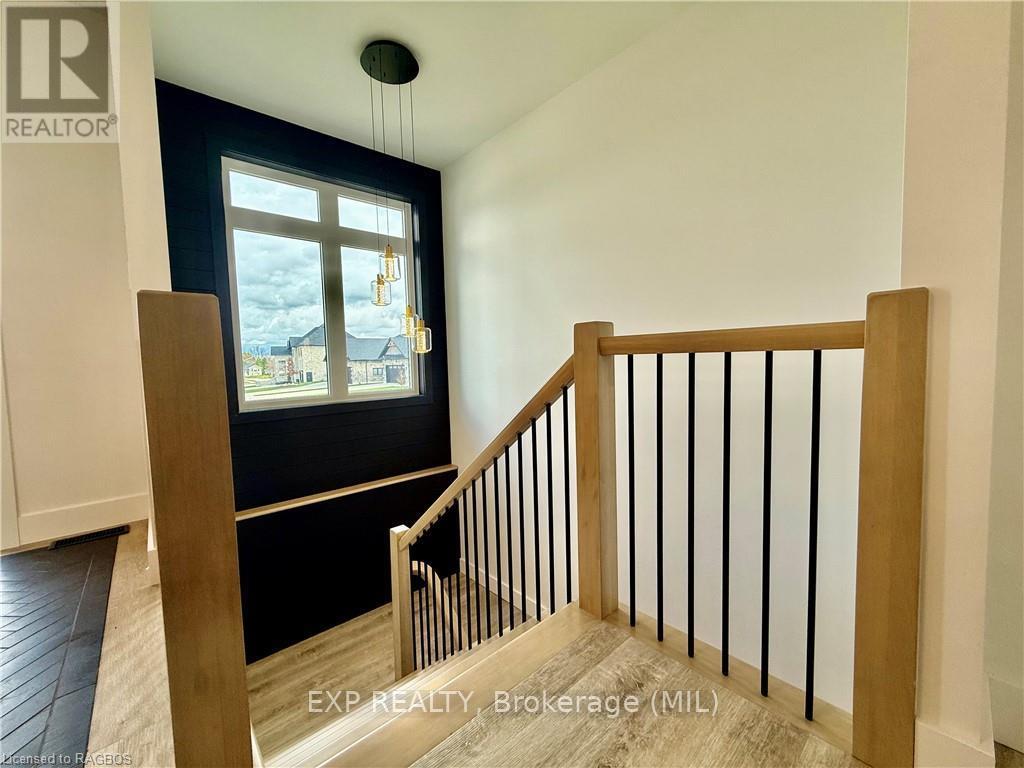 213 Devinwood Ave, Brockton, Ontario  N0G 2V0 - Photo 18 - X11898843