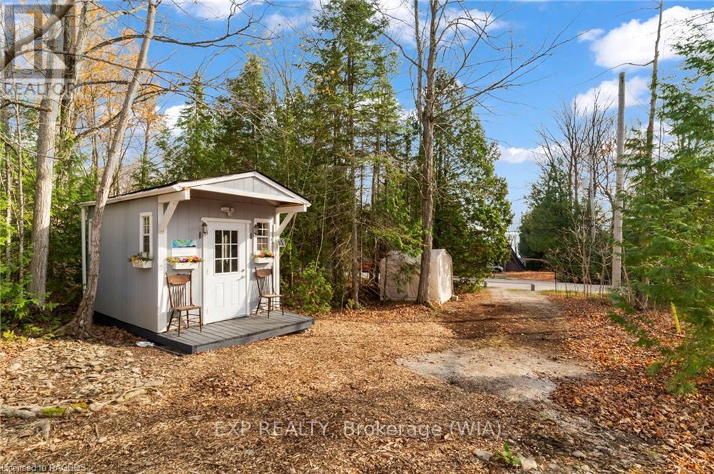 395 Mallory Beach Road, South Bruce Peninsula, Ontario  N0H 2T0 - Photo 4 - X11898848