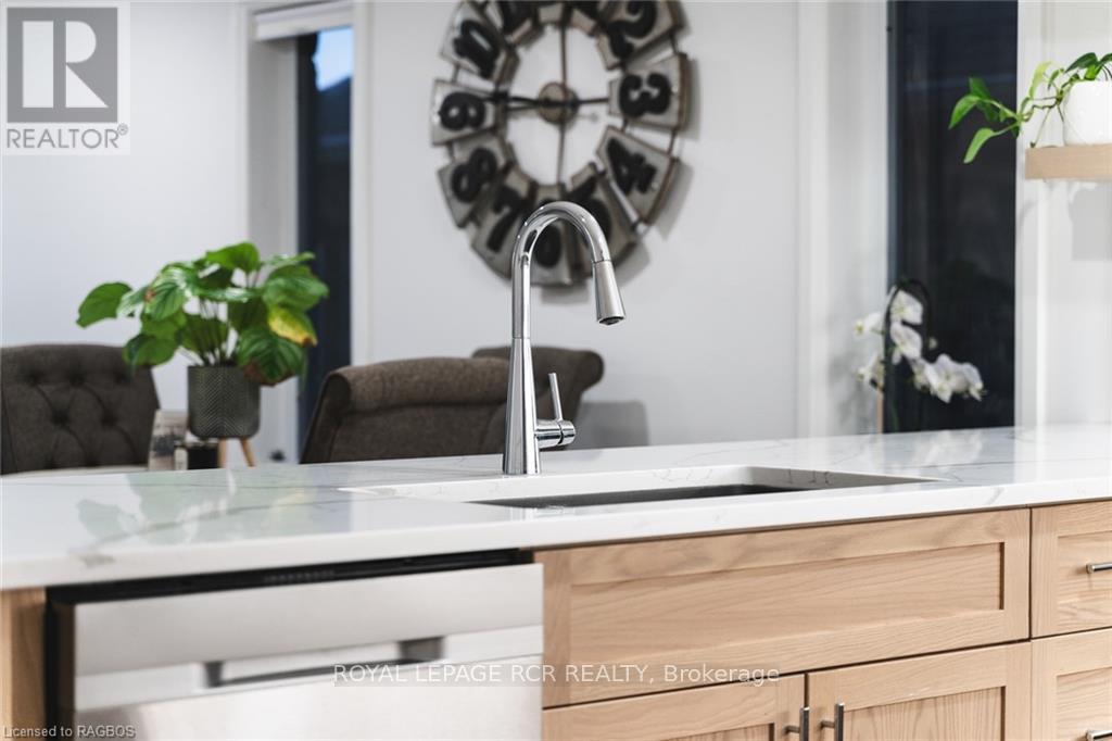 118 Shady Hill Road, West Grey, Ontario  N0G 1R0 - Photo 9 - X11898852