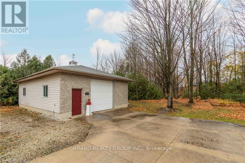 109 Alexandria St, Georgian Bluffs, Ontario  N0H 1S0 - Photo 26 - X11898857