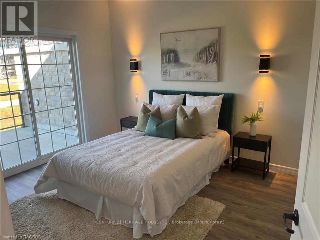 111 Broomer Crescent, Wellington North, Ontario  N0G 2L2 - Photo 6 - X11898877