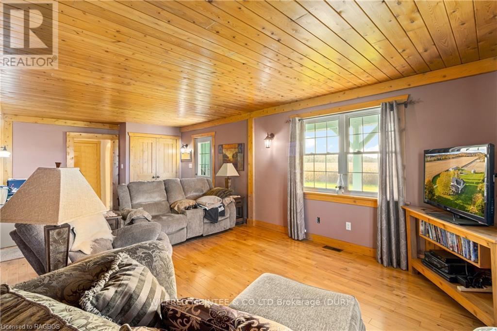 522223 Concession 12 Ndr, West Grey, Ontario  N0G 1S0 - Photo 13 - X11898884