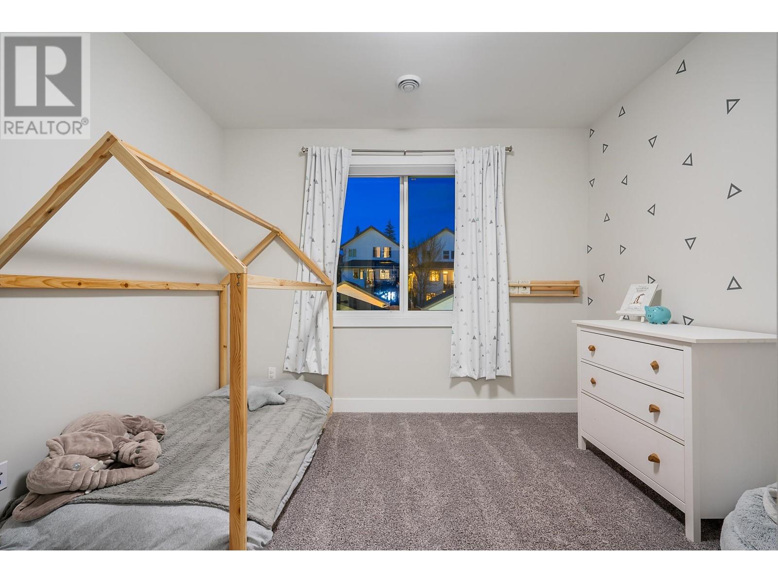 3431 Victoria Drive, Coquitlam, British Columbia  V3B 2V5 - Photo 13 - R2949202