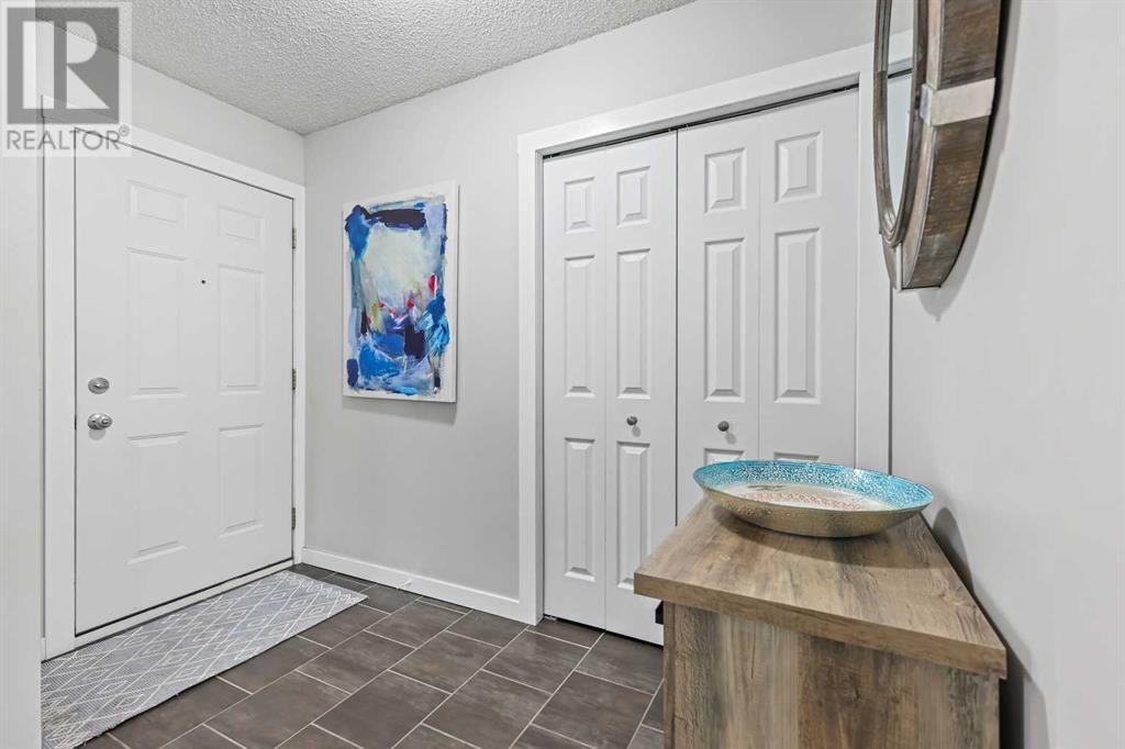 1102, 7171 Coach Hill Road Sw, Calgary, Alberta  T3H 3R7 - Photo 5 - A2183560