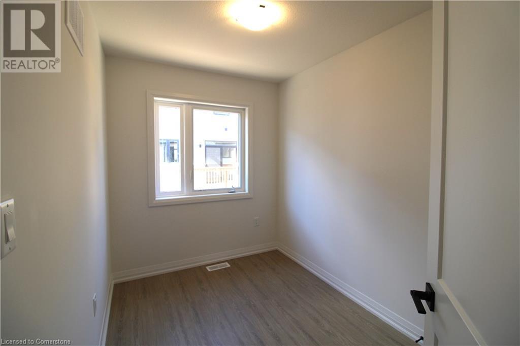 55 Tom Brown Drive Unit# 74, Paris, Ontario  N3L 0K3 - Photo 18 - 40686176