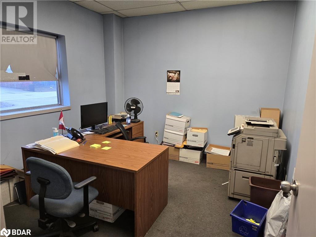 705 S Bayview Drive, Barrie, Ontario  L4N 9A5 - Photo 7 - 40685477