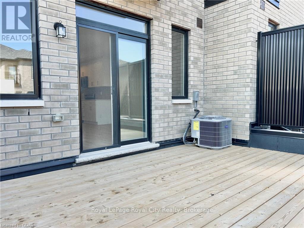 11 Cherry Hill Lane, Barrie, Ontario  L9J 0M7 - Photo 13 - S11898401
