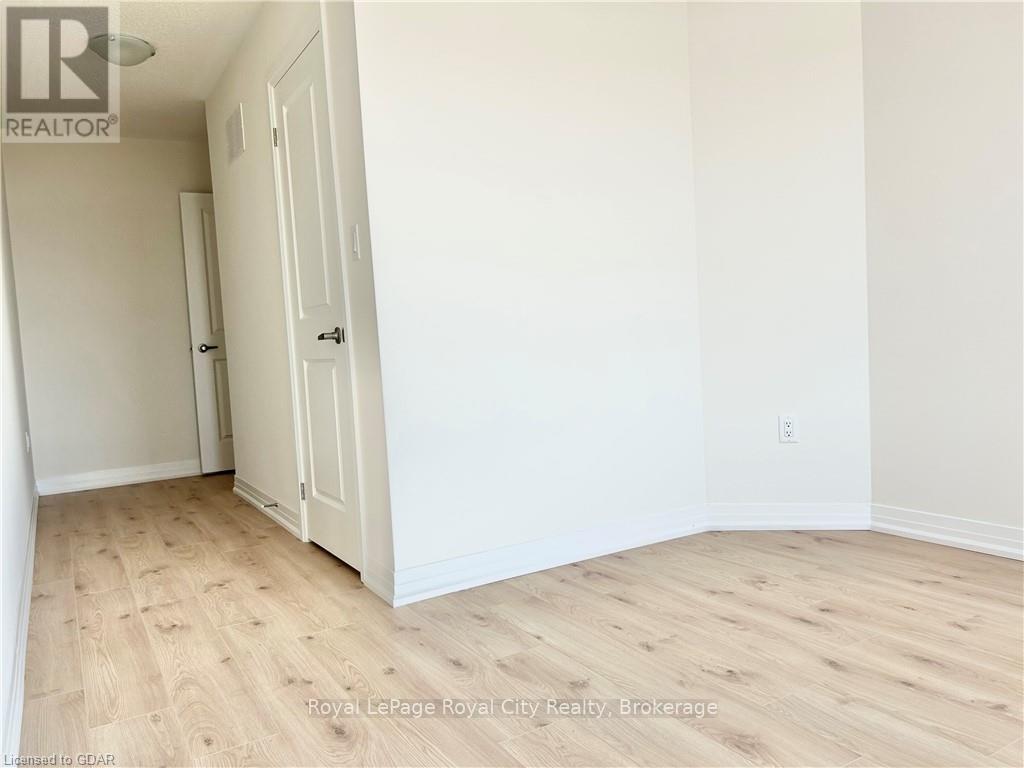 11 Cherry Hill Lane, Barrie, Ontario  L9J 0M7 - Photo 21 - S11898401