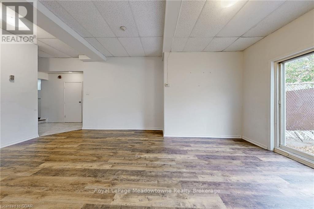 12 Wesleyan Street, Halton Hills, Ontario  L7G 2E1 - Photo 19 - W11898372