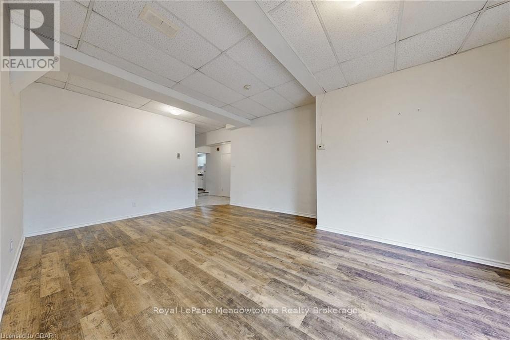 12 Wesleyan Street, Halton Hills, Ontario  L7G 2E1 - Photo 20 - W11898372