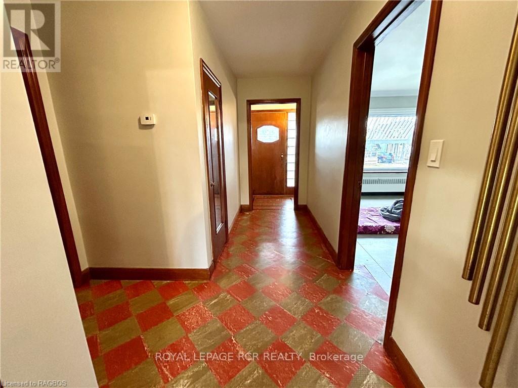 440 9th Street, Hanover, Ontario  N4N 1L9 - Photo 16 - X11823130