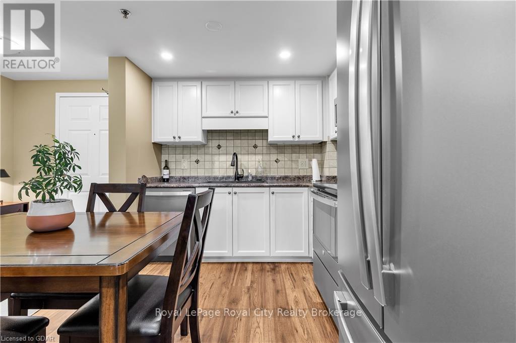 204 - 345 Fisher Mills Road, Cambridge, Ontario  N3C 0E5 - Photo 8 - X11898378