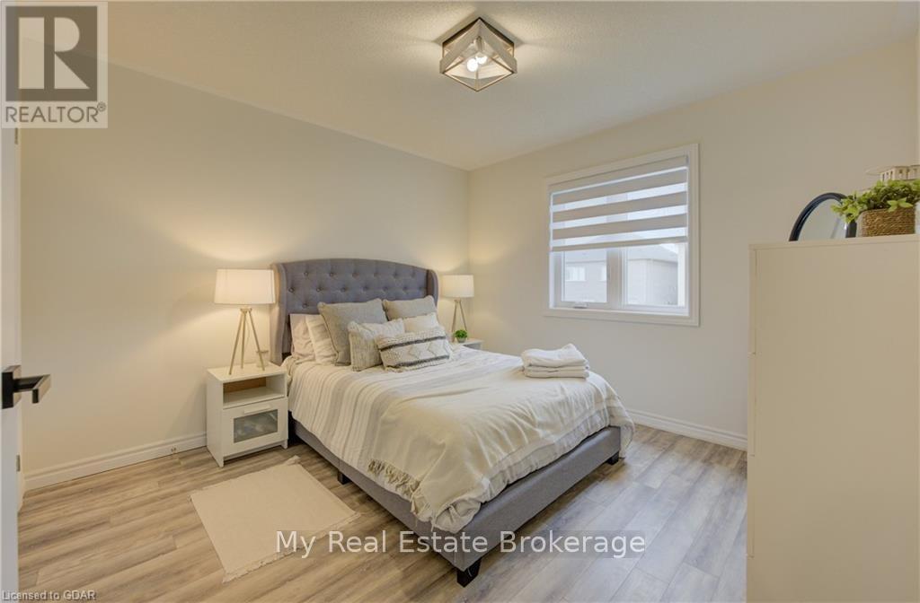 71 Dass Drive W, Centre Wellington, Ontario  N1M 0H9 - Photo 17 - X11898420