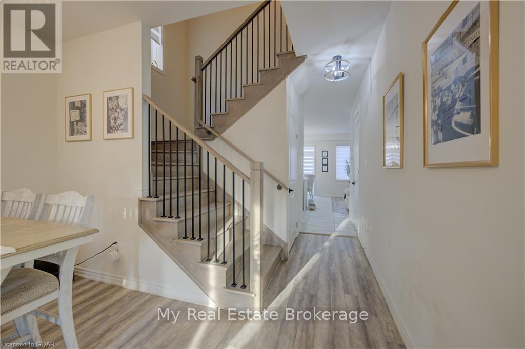 71 Dass Drive W, Centre Wellington, Ontario  N1M 0H9 - Photo 4 - X11898420