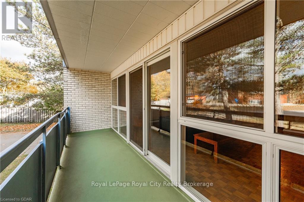 312 - 105 Conroy Crescent, Guelph, Ontario  N1G 2V5 - Photo 16 - X11898428