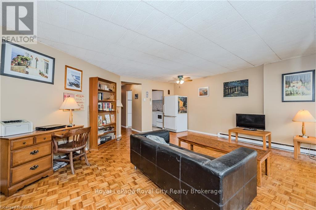 312 - 105 Conroy Crescent, Guelph, Ontario  N1G 2V5 - Photo 8 - X11898428