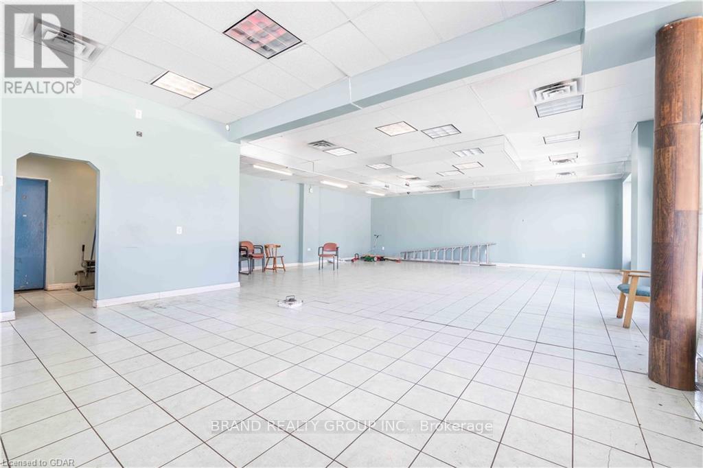 C3 - 675 6th Street E, Owen Sound, Ontario  N4K 1G5 - Photo 2 - X11898433