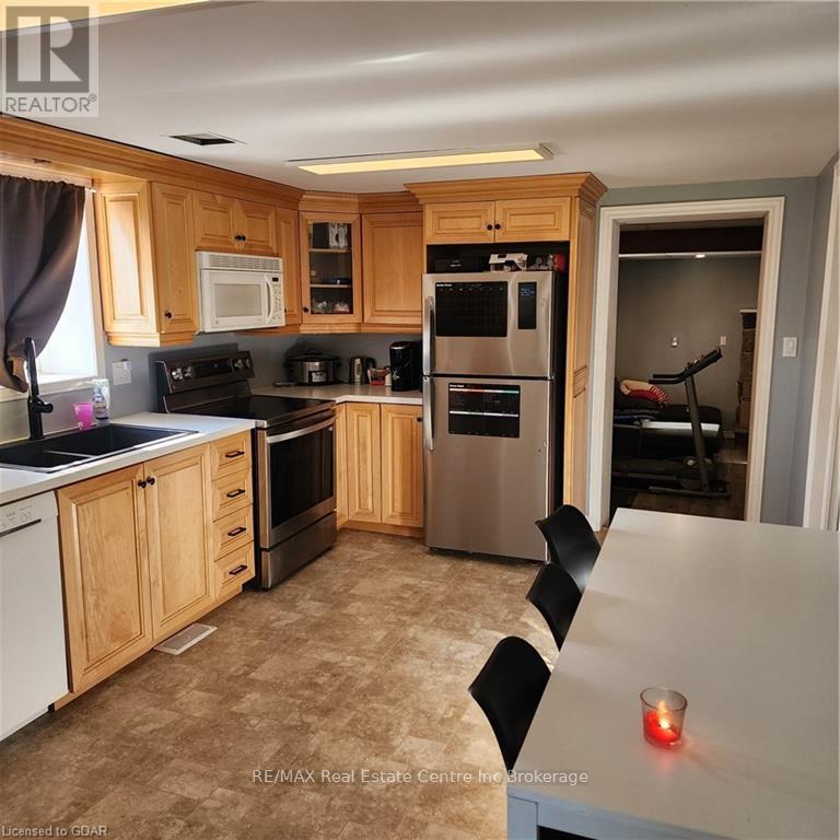 678 Katherine Street N, Woolwich, Ontario  N0B 2V0 - Photo 11 - X11898436