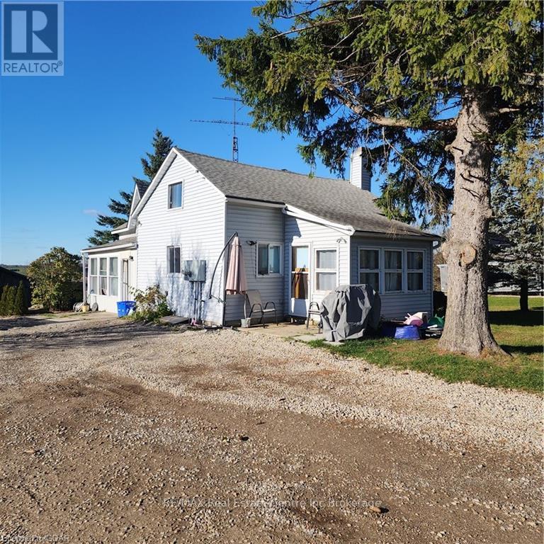 678 Katherine Street N, Woolwich, Ontario  N0B 2V0 - Photo 3 - X11898436