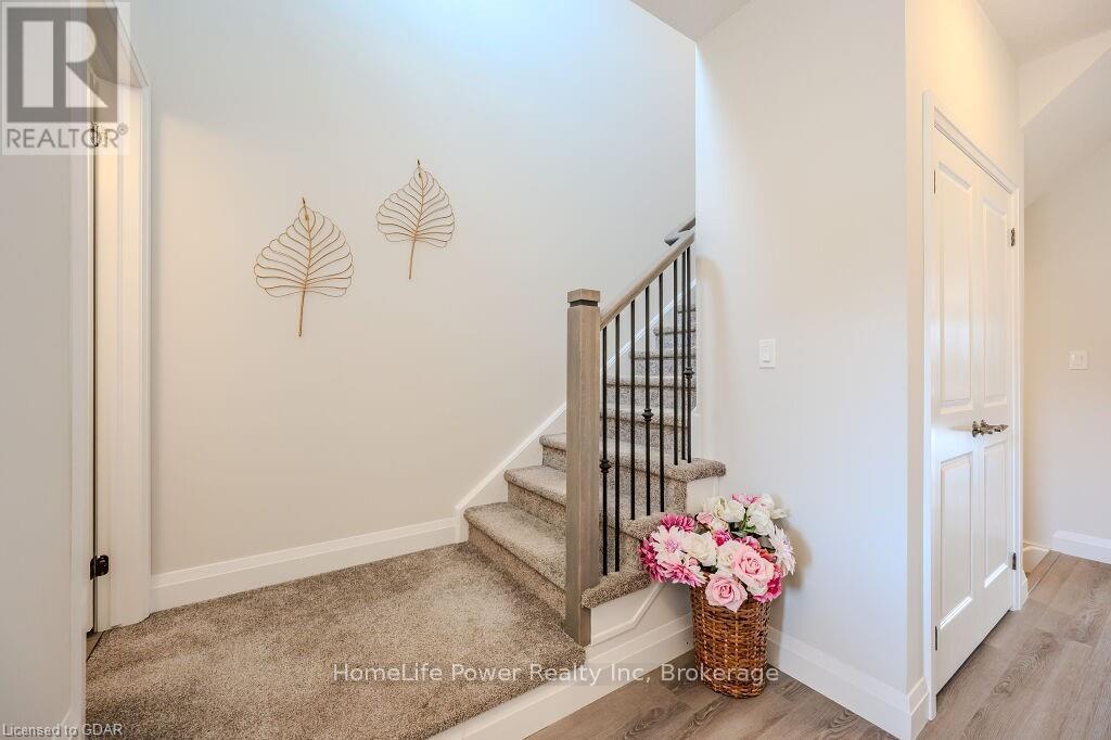 45 Queensgate Crescent, Woolwich, Ontario  N0B 1M0 - Photo 23 - X11898455