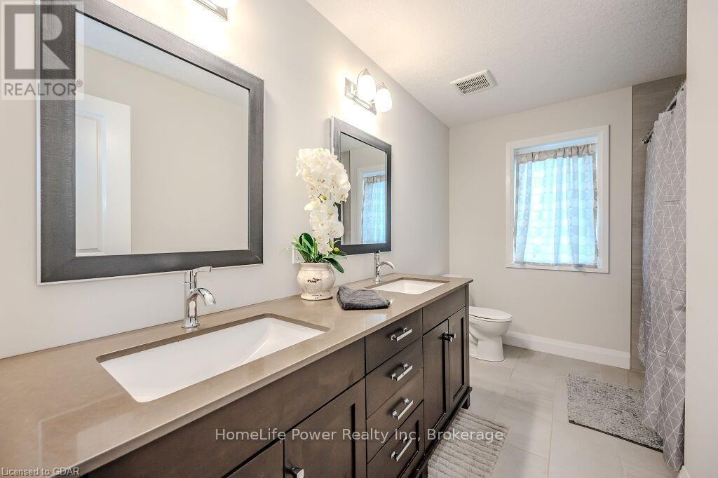 45 Queensgate Crescent, Woolwich, Ontario  N0B 1M0 - Photo 30 - X11898455