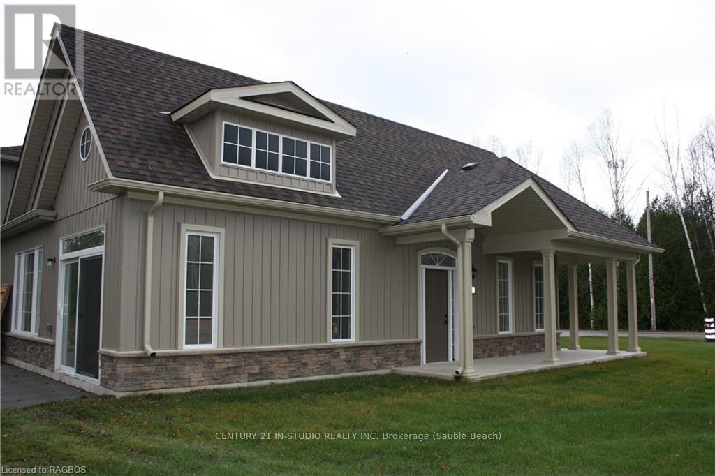 81 Division Street, Saugeen Shores, Ontario  N0H 2L0 - Photo 3 - X11898804