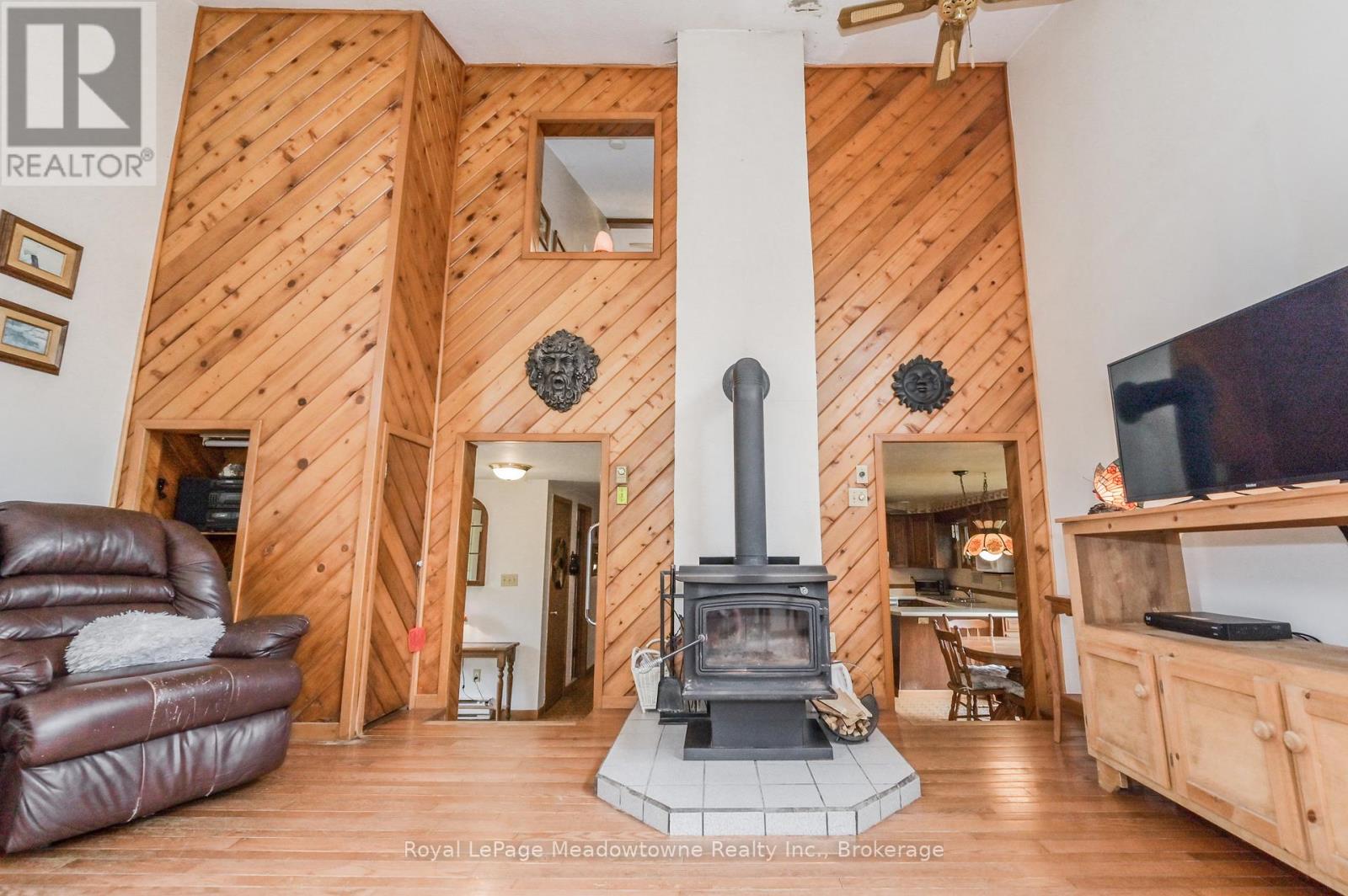 8633 30 Sideroad, Centre Wellington, Ontario  N0B 1J0 - Photo 13 - X11898934