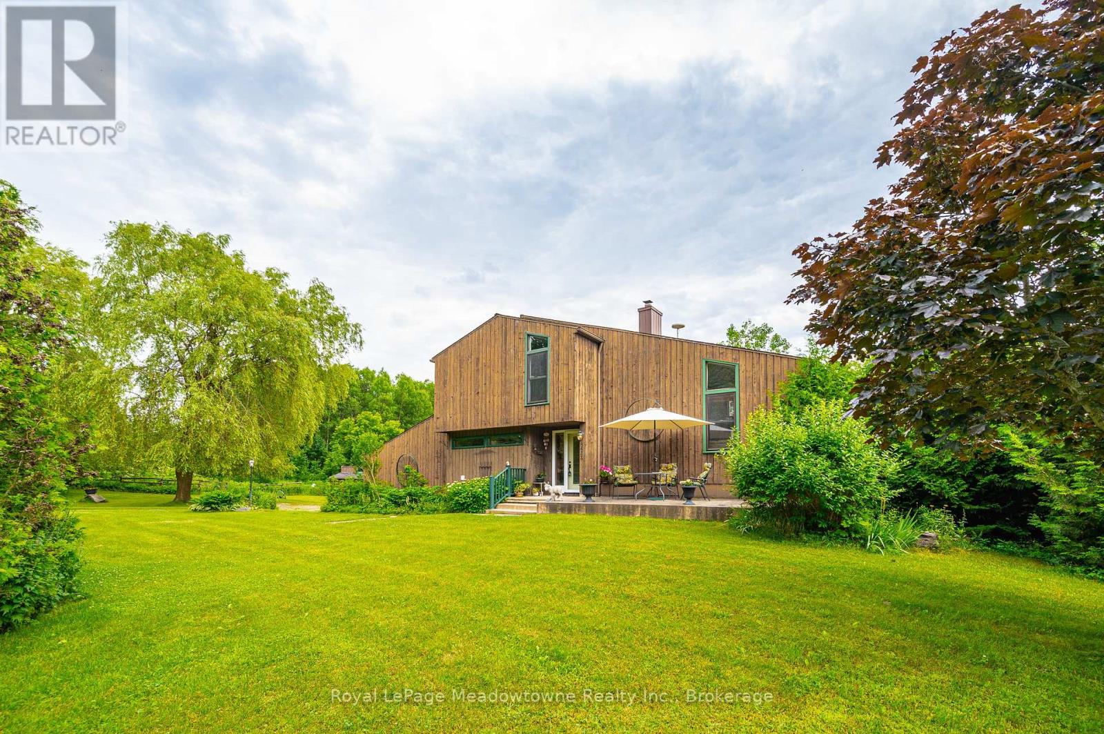 8633 30 Sideroad, Centre Wellington, Ontario  N0B 1J0 - Photo 3 - X11898934