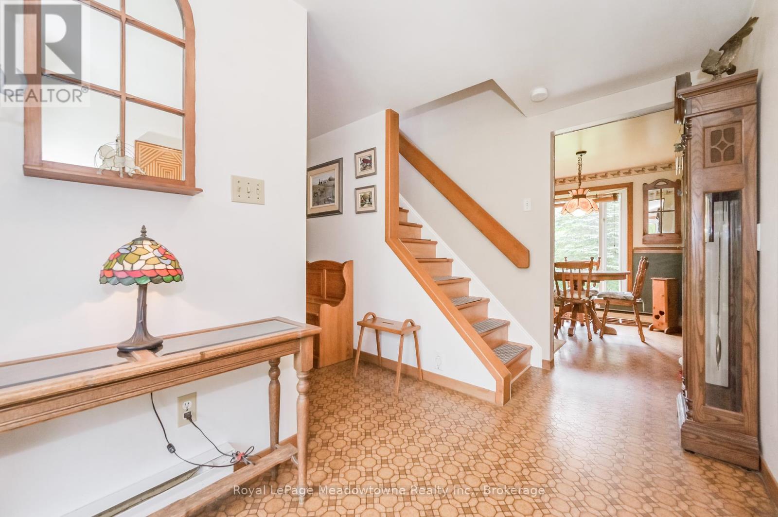 8633 30 Sideroad, Centre Wellington, Ontario  N0B 1J0 - Photo 6 - X11898934